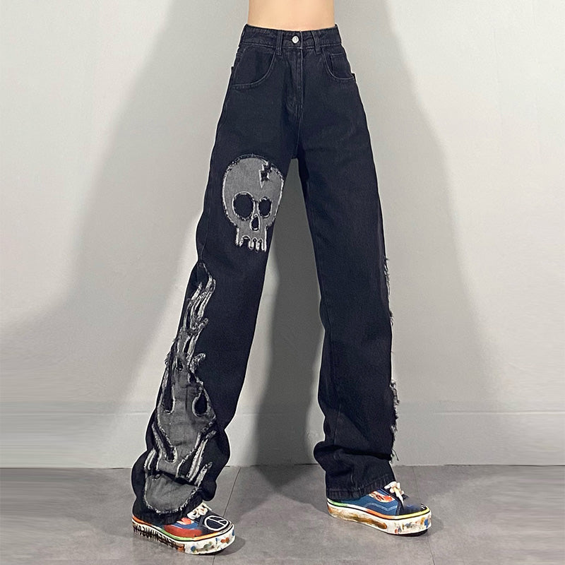 Skull Flame Streetwear Jeans – Loose Fit Graphic Denim (Unisex Alt Style)