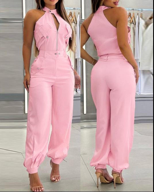 “Halter Neck Two-Piece Set – Tailored Top & High-Waist Pants”